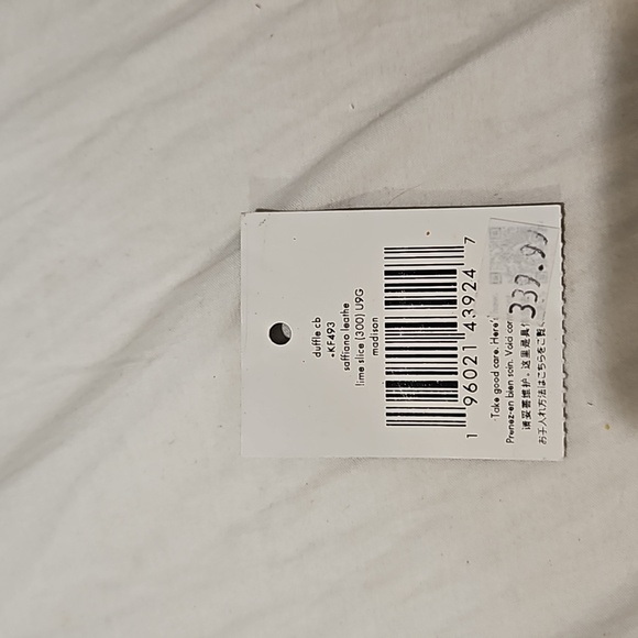 EUC Lime Slice color-Madison Saffiano Leather Duffle Crossbody - Picture 5 of 5